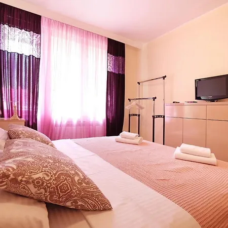 Paradise Starry Suite-City Center Belgrad Exteriör bild