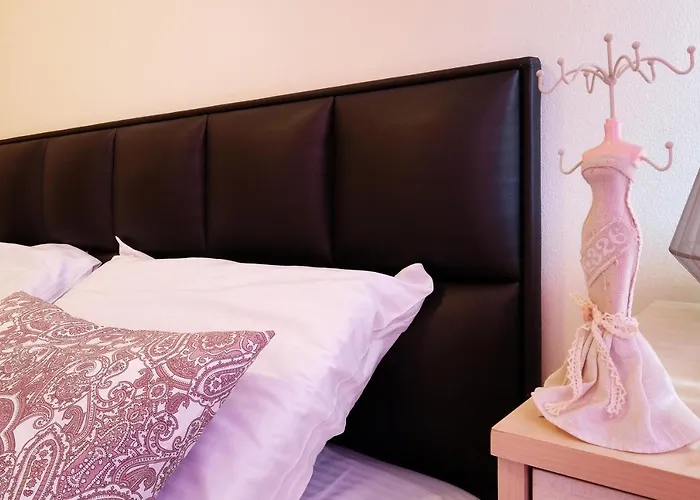 Paradise Starry Suite-City Center Belgrade