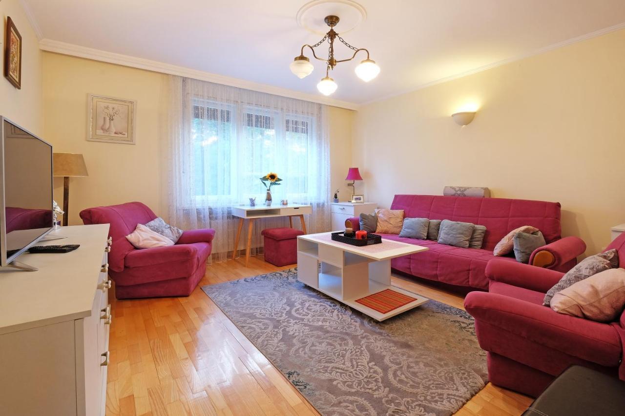 Paradise Starry Suite-city Center * Belgrad