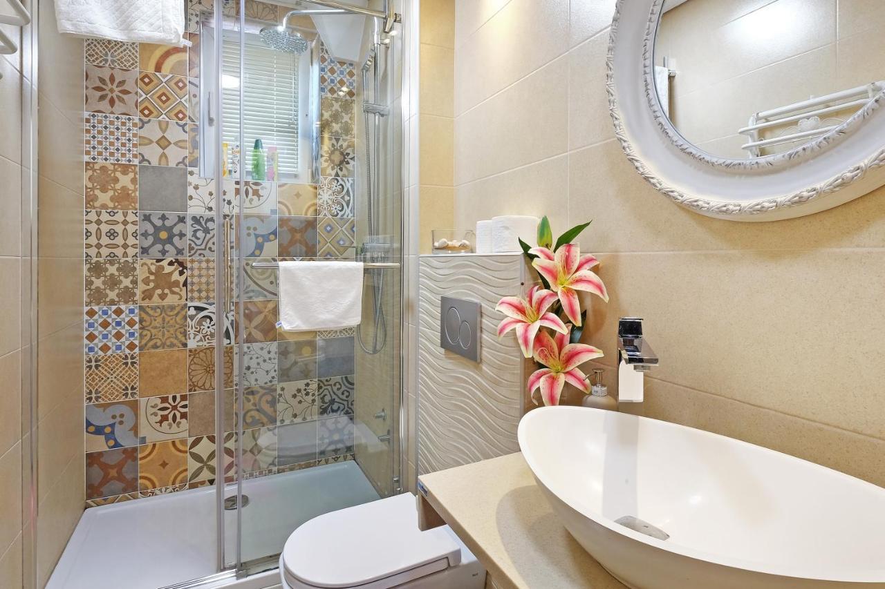 Lägenhet Paradise Starry Suite-city Center Belgrad