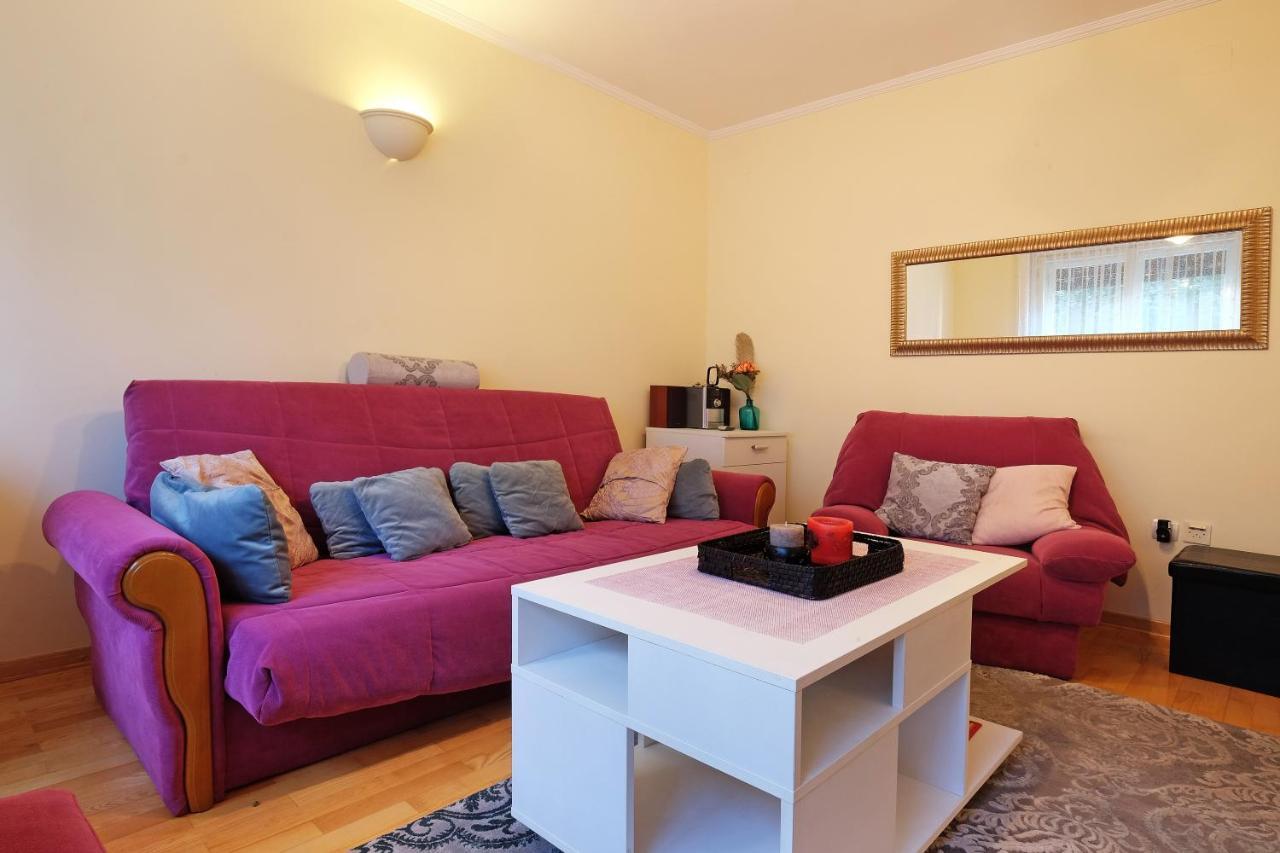 Lägenhet Paradise Starry Suite-city Center
